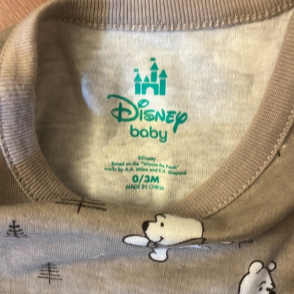 3/$20 Winnie the Pooh Infant Top - Picture 4 of 5